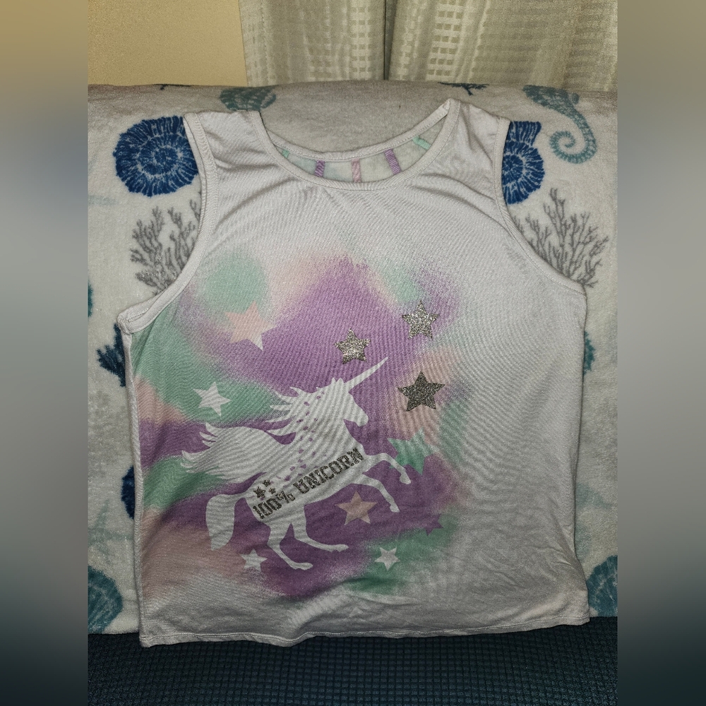 Girls Unicorn tank. Gently used